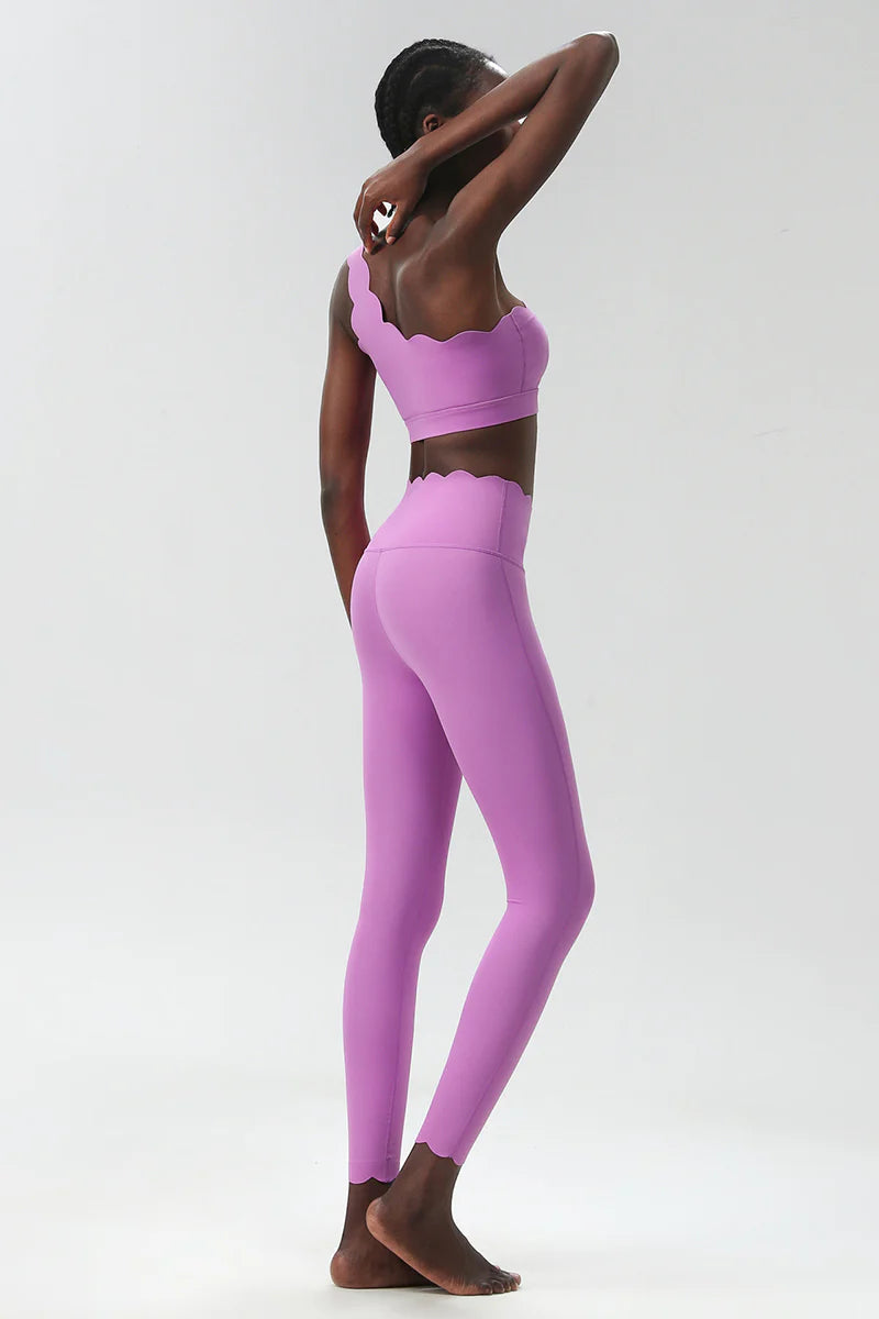 Women Wave Hem Liquid Yoga Set - One-Shoulder Bra & Sculpting Leggings