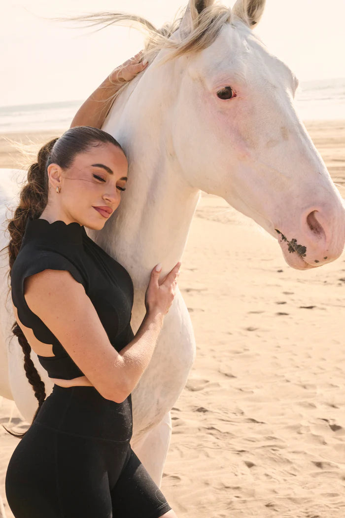 Scallop Cutout Mock Neck Set