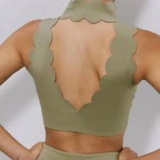 High Neck Scallop V-Back Bra & Leggings