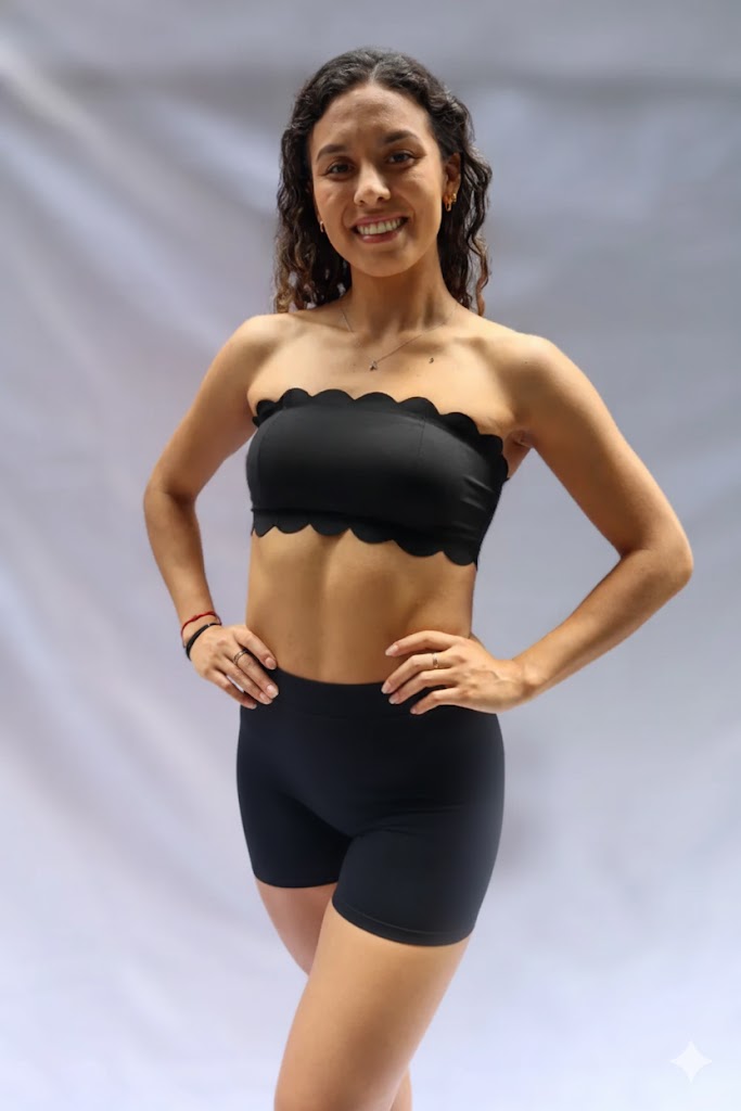 Women Scallop Edge Tube Top & Biker Shorts Set